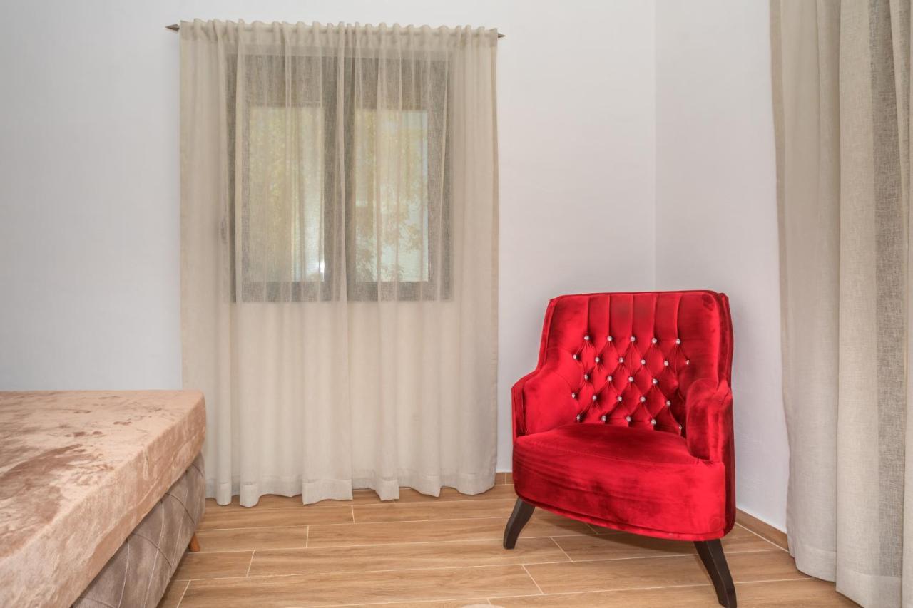 Apartman Sara Bar Extérieur photo